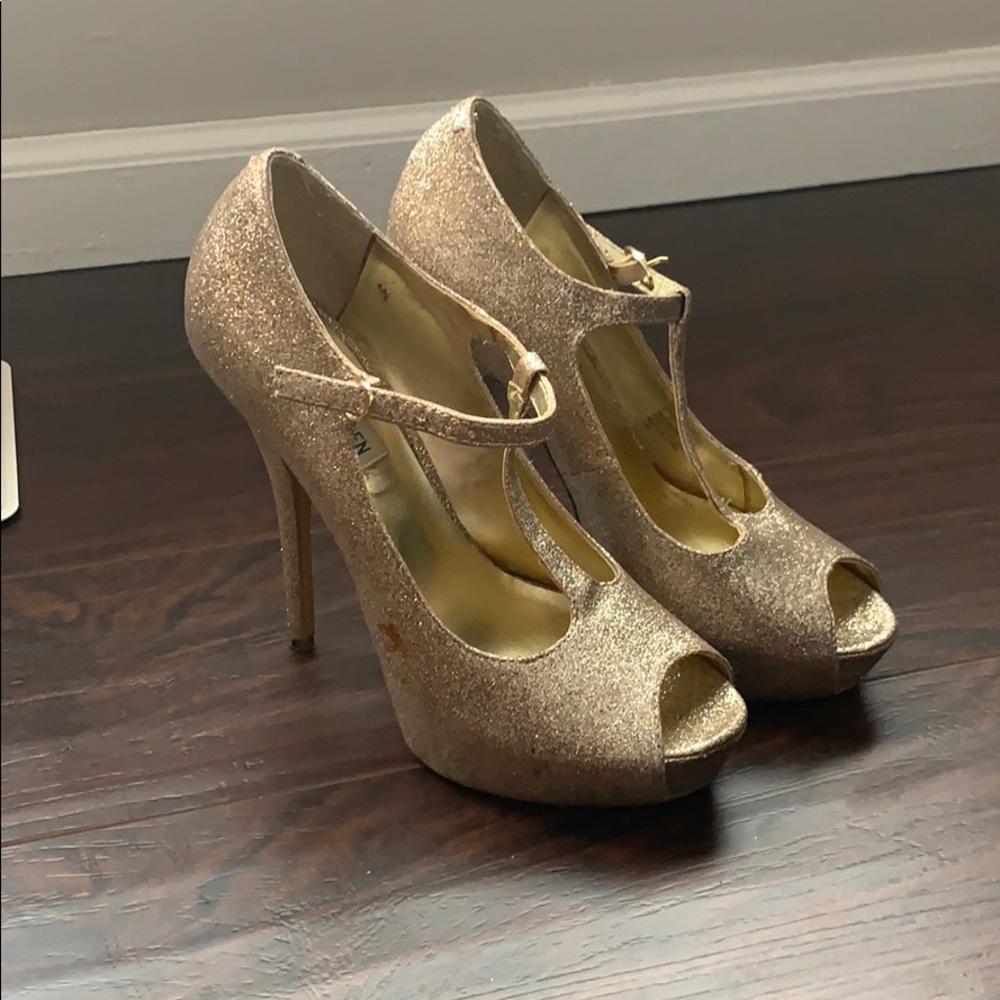 Steve Madden Glitter Gold High Heels